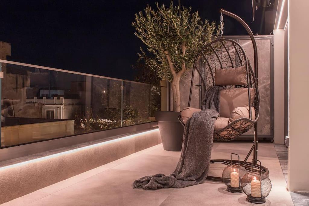 Luxury Acropolis View Apartment-Living Stone Black Pearl Ateny Zewnętrze zdjęcie